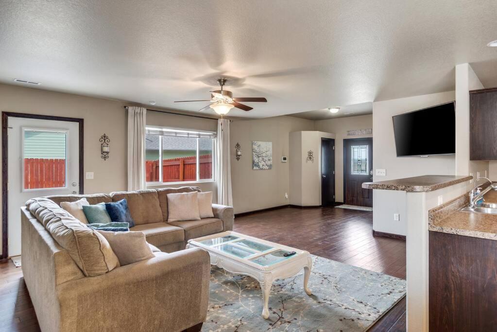 Large Home In The Most Convenient Location Rapid City Exteriér fotografie